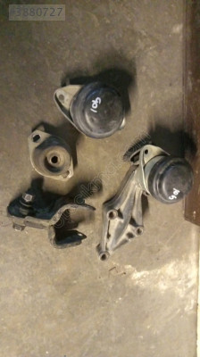 Citroen Saxo motor tskozlar braketleri yedek parça
