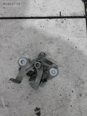 RENAULT R19 KAPUT KİLİDİ