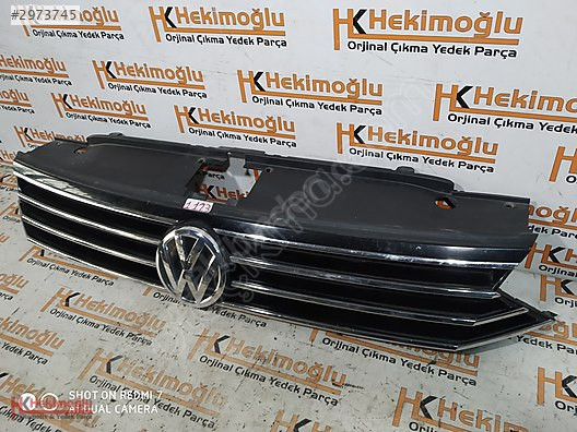 VOLKSWAGEN PASSAT B8 NİKELAJLI ARMALI SENSÖRSÜZ ALTTA ÇATLAK VAR