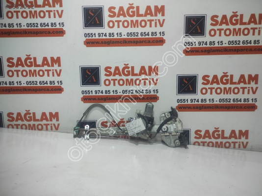 KİA RİO 12-17 ÇIKMA SAĞ ÖN CAM KRİKOSU MOTORLU 82460-1W000