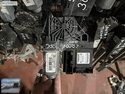 OTO CEMDEN ÇIKMA VOLKWAGEN CADDY SAĞ ÖN CAM MOTORU