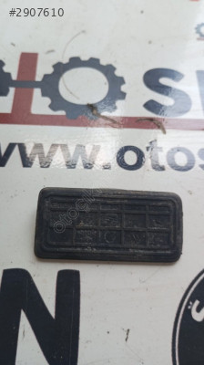 5F1863328 Seat Leon 2015 orta konsol zemin kaplama lastik