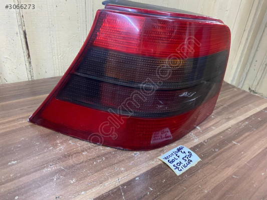 VOLKSWAGEN GOLF 4 SOL STOP LAMBASI ORJİNAL ÇIKMA TEMİZ ÜRÜN