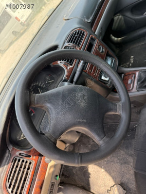 Peugeot 406 direksiyon simidi