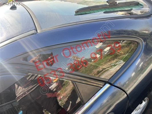 Renault Laguna Model 1 Sol Arka Kelebek Camı - Oto Çıkma Parç