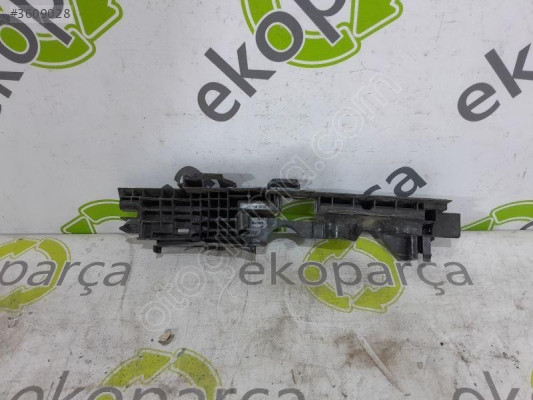 BMW X1 2021 2023 U10 U11 SAĞ ALT MONTAJ KAPAĞI 17119846977