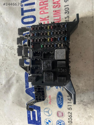 2.0 benzinli Ford mondeo 2002-2006 iç sigorta kutusu EMR OTOMATİV