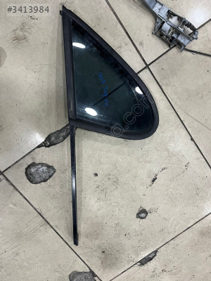 PEUGEOT  207   SAĞ  ÖN   KELEBEK  CAMI