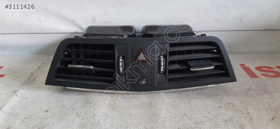 Mercedes E 207 HAVA NOZULU ORTA A2078300054