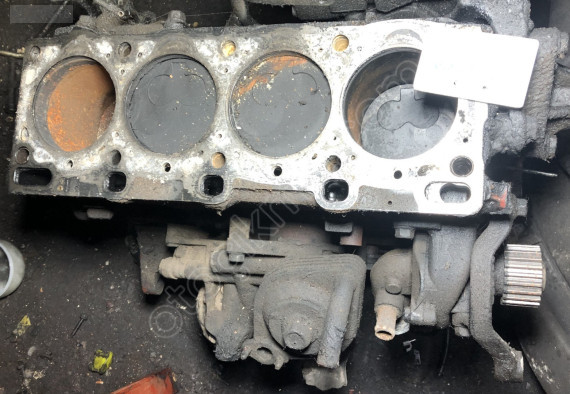 Mazda E2200 Yarım Motor