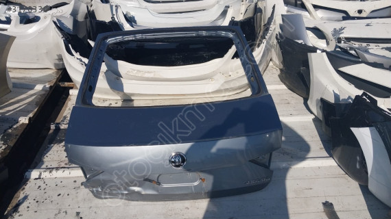 2015/2020 SKODA SÜPERB GRİ BAGAJ KAPAĞI ORJINAL