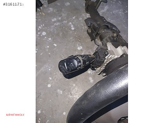 HYUNDAİ TUCSON FAR SİNYAL KOLU