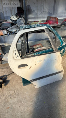 Fiat Palio sağ arka kapı