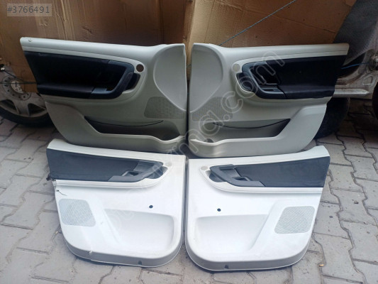skoda fabia takım kapı döşemesi 2008-13