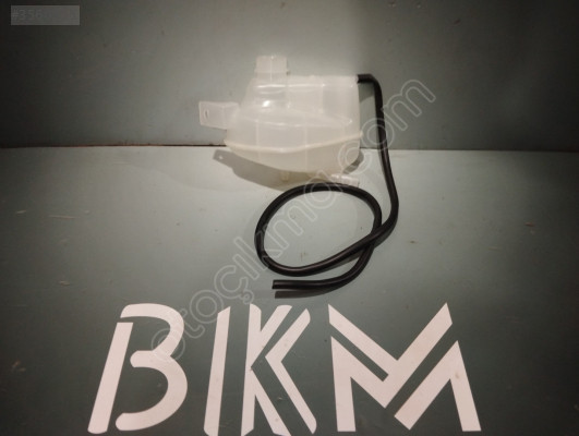 Nissan Qashqai 2014-2021 yedek su deposu