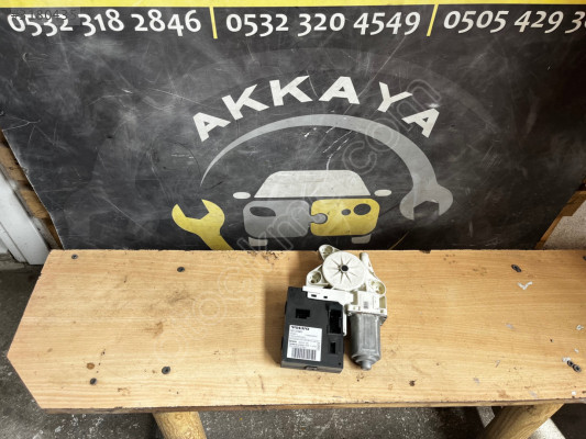 30737681 Volvo S40 Sağ ön Cam Motoru Orjinal Çıkma