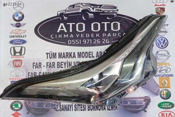 TOYOTA CHR ORJİNAL ÇIKMA SAĞ  FAR v