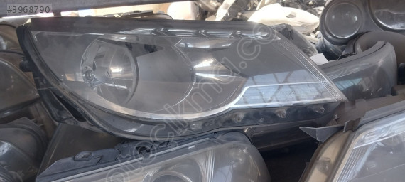 Volkswagen Tiguan Sağ Ön Far