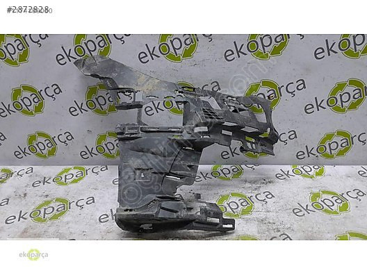 MERCEDES C SERİSİ 20202024W206 SAĞ ÖN TAMPON BRAKETİ A2068857001