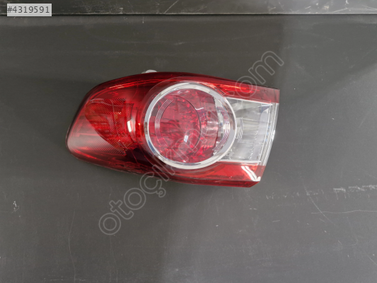 TOYOTA COROLLA SAĞ ARKA DIŞ STOP LAMBASI SIFIR 2010-2013