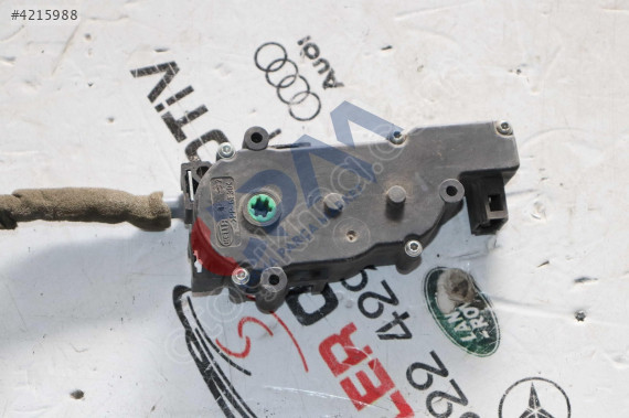 MERCEDES E SERİSİ A204 W204 W212 A212 KAPI KİLİT MODÜLÜ