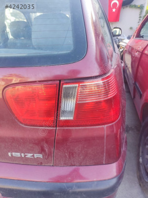 SEAT IBİZA MK2 SAĞ İÇ DIŞ STOP