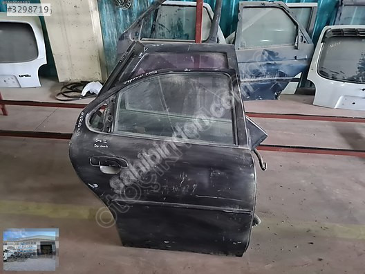 OTO CEMDEN ÇIKMA 1994-2004 FORD MONDEO SAĞ ARKA KAPI