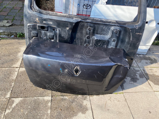 renault clio sembol çıkma arka bagaj kapağı