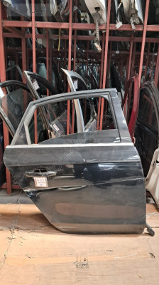 ARKA KAPI - SAĞ - AUDI A4 13 -19 - ( 8K5833052 )