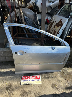 PEUGEOT 407 ORJİNAL SAĞ ÖN KAPI