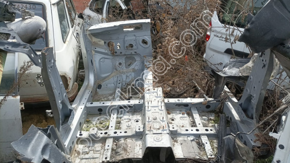 Megane 4 sol ön çeyrek
