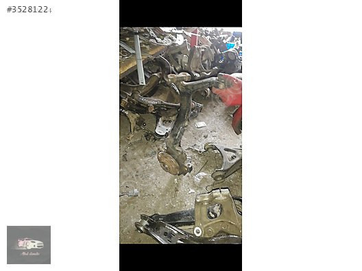 Audi A4 taşıyıcı sağ çıkma