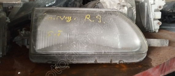 Renault 9 broadway sağ ön far