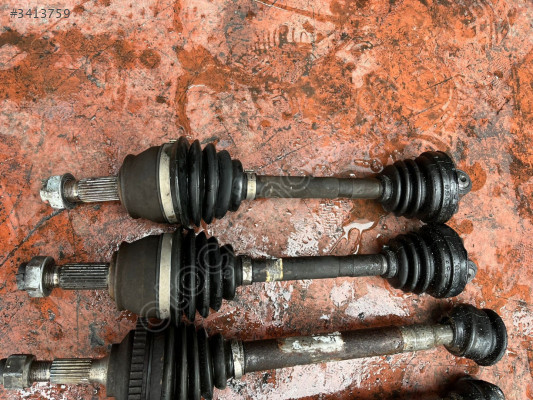 FİAT  LİNEA    1.3  ÇIKMA  AKS