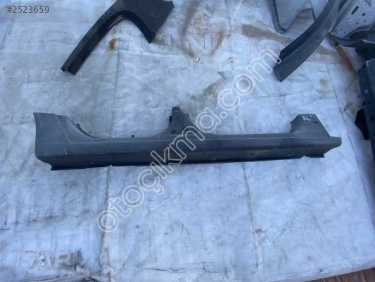 OPEL ASTRA H SAĞ MARŞPİYEL SAC KOMPLE SIFIR ORJİNAL 13239579