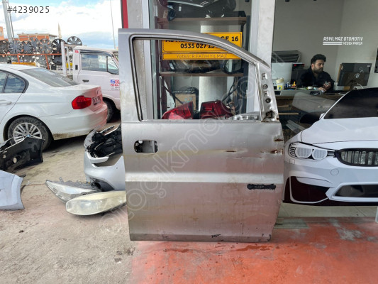 STAREX SAĞ ÖN KAPI ORJİNAL