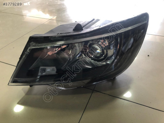 SKODA SUPER B XENON SOL FAR 3T1941017H