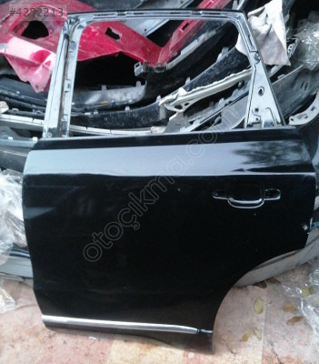 Audi Q5 Sol Arka kapı  Orjinal Oto Çıkma