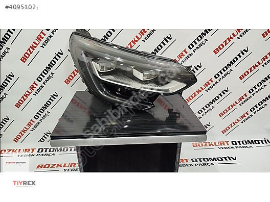 Renault Megan 4 icon Hatasız Sağ Far
