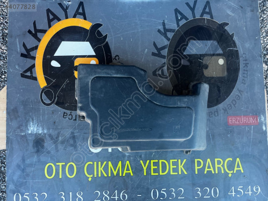 9632753180 Citroen C5 Sigorta Kutusu üst Kapağı Çıkma