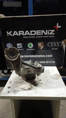 AUDİ Q5 ÇIKMA TAŞIYICI ARKA SAĞ - 8R0505436C