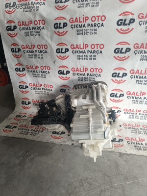 FİAT LİNEA 1.3 E5 KALORİFER KAZANI HATASIZ ORJİNAL ÇIKMA
