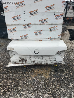 Skoda superb çıkma bagaj kapağı 2013-2015