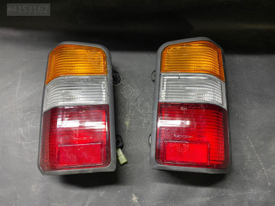 Mitsubishi L300 arka stop lambası