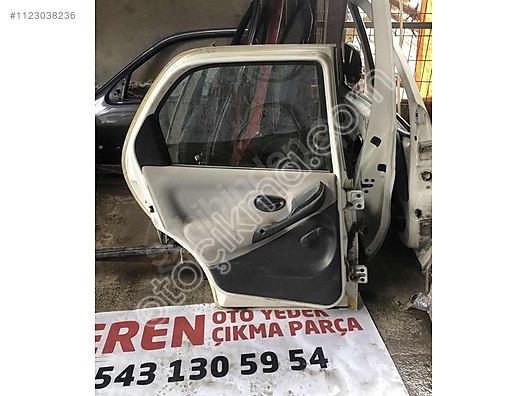 Fiat Albea'nın Sol Arka Kapısı - Orijinal Çıkma Parça