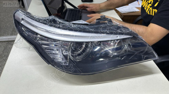 BMW E60 KASA 520 LCİ SAĞ SOL FAR SIFIR ORJİNAL TEK BEYİN