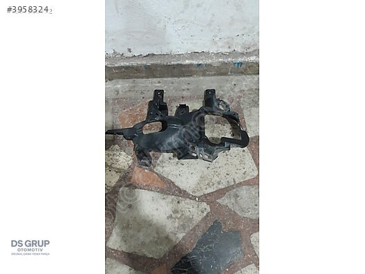 NISSAN QASHQAI J11 SAĞ SİS FARI BAĞLANTI AYAĞI ORİJİNAL