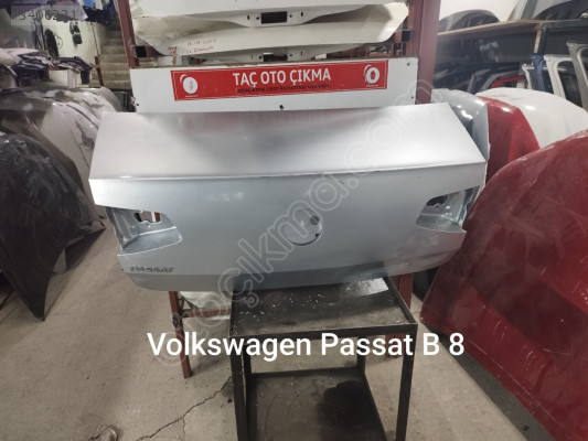 Volkswagen Passat B 8 çıkma bagaj kapağı