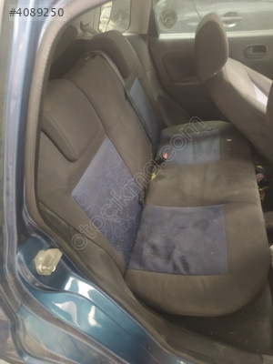 ÇIKMA FORD FİESTA ARKA KOLTUK