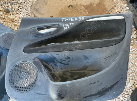 FİAT PUNTO SAĞ KAPI DÖŞEMESİ